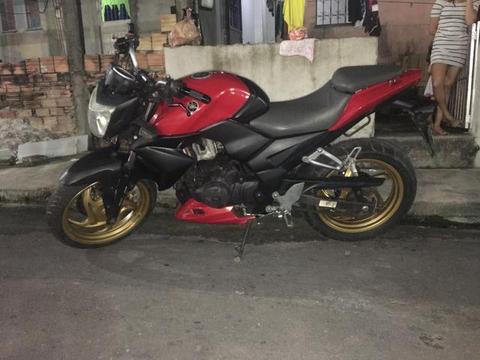 Vende se moto DAFRA/NEXT 250 - 2013