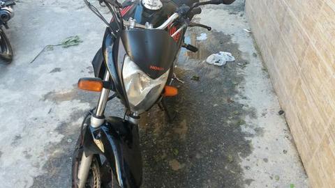 Cb 300 ano 2010 - 2010