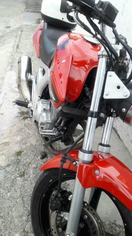 !!tuiwste a mais. da prassa !!! - 2004