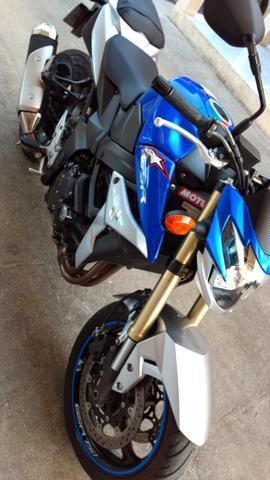 Suzuki gsr 750 a 2015 - 2015