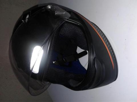 Vende capacete masculino