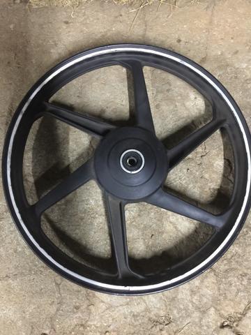 Roda Dianteira da Titan 150 a tambor da Scud por 220,00