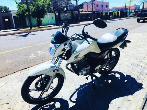 Honda Cg Fan 160 2018/2018 Branca - Partida Elétrica + Rodas + Freio a Disco - 2018