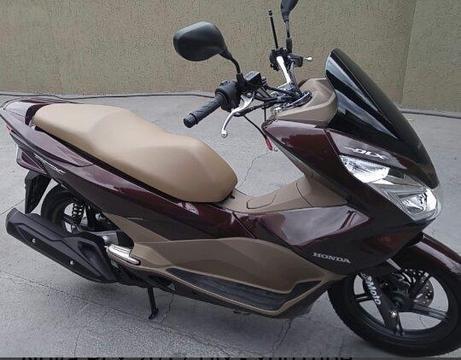 Vendo moto PCX 9.999,00R$ - 2017