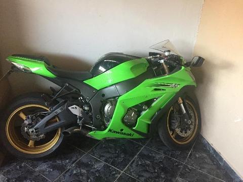 Kawasaki Ninja - 2011