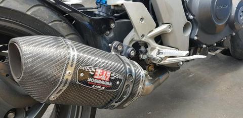 Cano esportivo yoshimura de Cb 1000