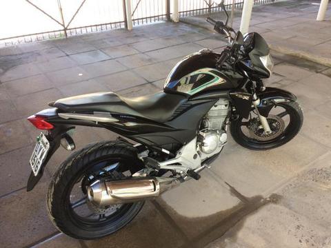 Cb 300 2014 - 2014