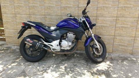 CB 300 Azul 6800 - 2010