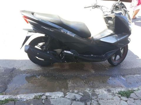 Honda Pcx ( 9.400,00 ) único dono - 2016