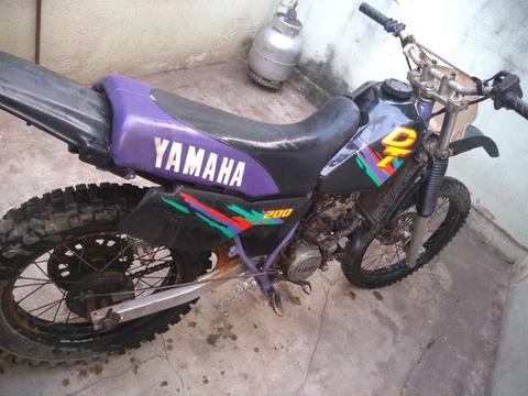 Moto Trilha Yamaha DT 200 - 1994