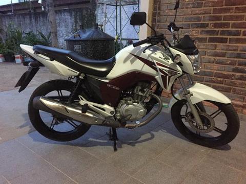 Vendo titan 2014 em dias! - 2014