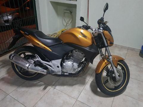 Cb300r 2010 (impecável) - 2010