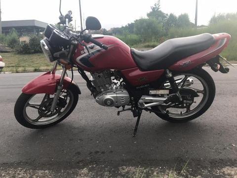 Suzuki En YES 125 - Doc. ok - Licenciado 2019 - 2006