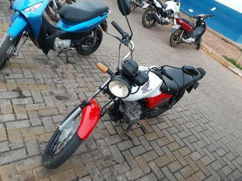 Vendo 1500 ou troco por carro tel.992296892 - 2003