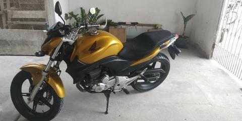 Cb 300 - 2011