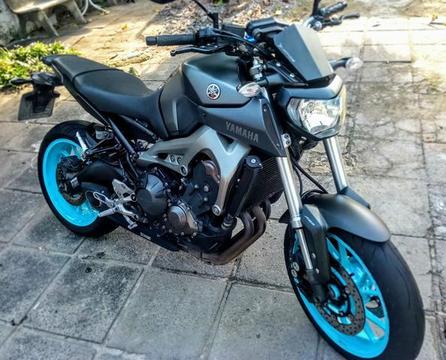 Yamaha MT 09 2016 Cinza - 2016