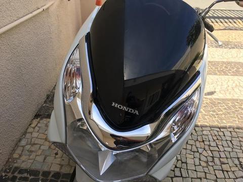 Pcx 2015 novíssimo revisada pneus novos particular 8800 - 2015