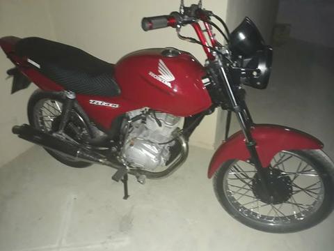 Vendo moto pra roça - 2006