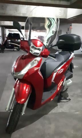 Vendo moto impecável - 2017