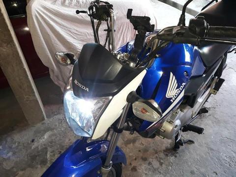 Moto de tiozinho - 2014