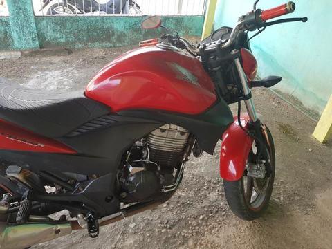 Moto usada CB 300 - 2012