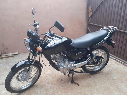 Vendo titan es 2004 - 2004