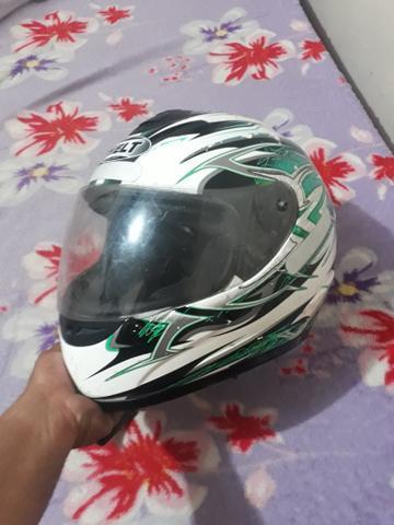 Capacete helt