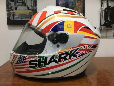 Capacete shark