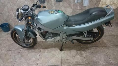 Cbr 450 vende ou troca - 1990