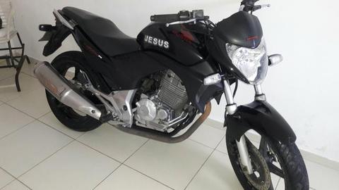 Ven ou tro.cb 300 2011 $7,000 - 2011