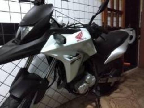 XRE impecável moto toda original - 2014