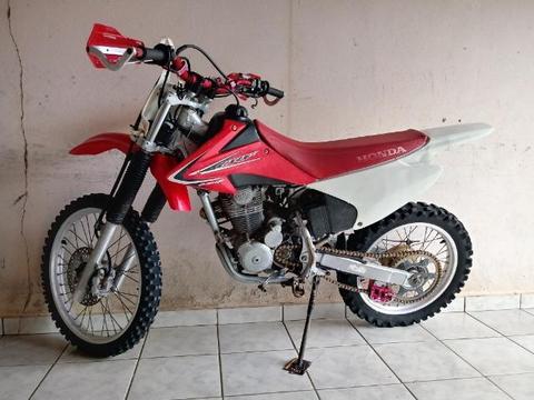 Moto CRF 230f - 2014