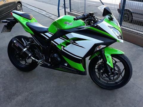 Kawasaki ninja 300 2013 - 2013