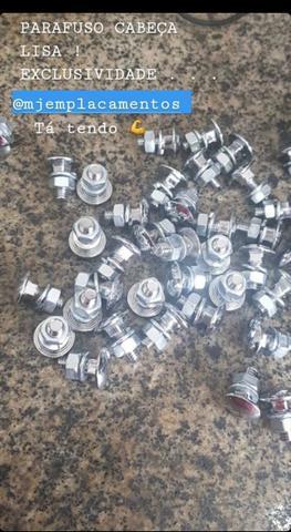 Parafusos para placa