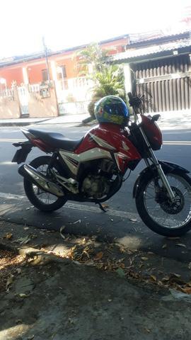 Vendo tintan 160 ano 2016 . Tudo em dias - 2016