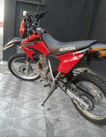 XR tornado 250 Honda - 2007