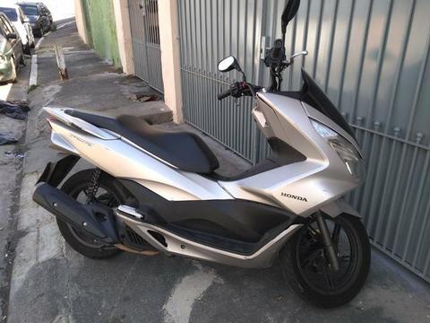 Honda pcx 2017 - 2017