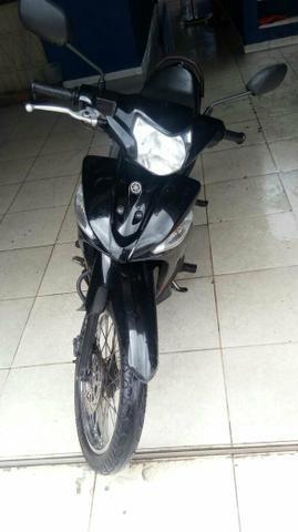 Vendo moto Yamaha krypton ED. - 2014