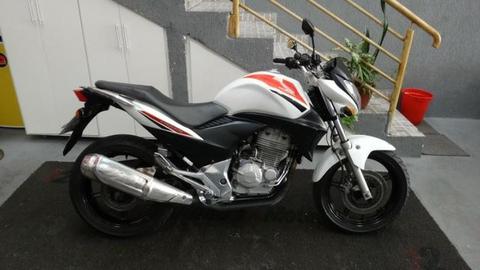 Honda Cb 300 R 2012 Branca - 2012