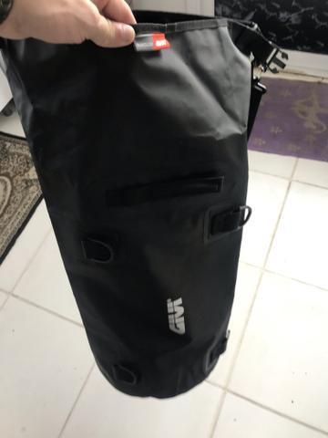 Bolsa motociclismo Givi 30 litros