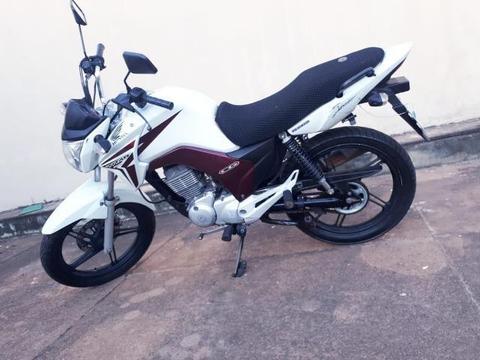 Vendo moto honda cg titan 150 ex 2014 branca - 2014