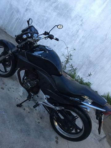 Moto cb 300 6.000 - 2013