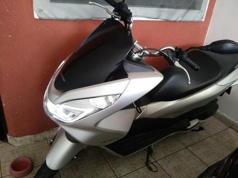 Pcx prata baixo km - 2017