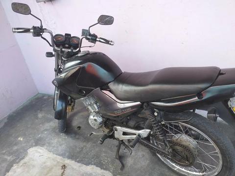 Vendo ou troco factor 125 - 2007