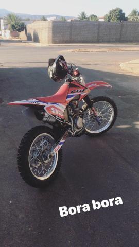 Vendo crf 230cc - 2007