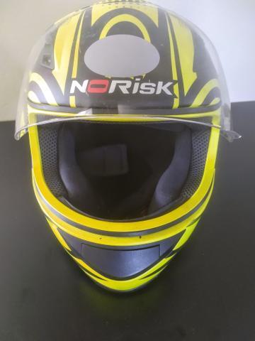 Vendo capacete pouco usado