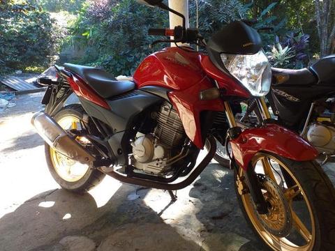 Vendo cb 300 ano 2012 - 2012