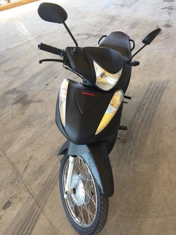 Honda Biz 2015 ES - 2015