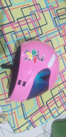Capacete com vizeira camaleão