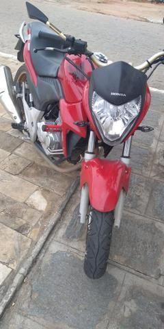 Moto Honda Cb 300Cc 2015 Vermelha - 2015